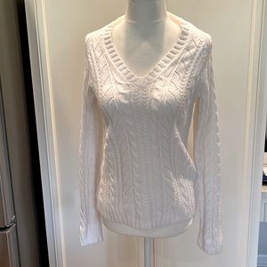 Womens classic cable knit sweater